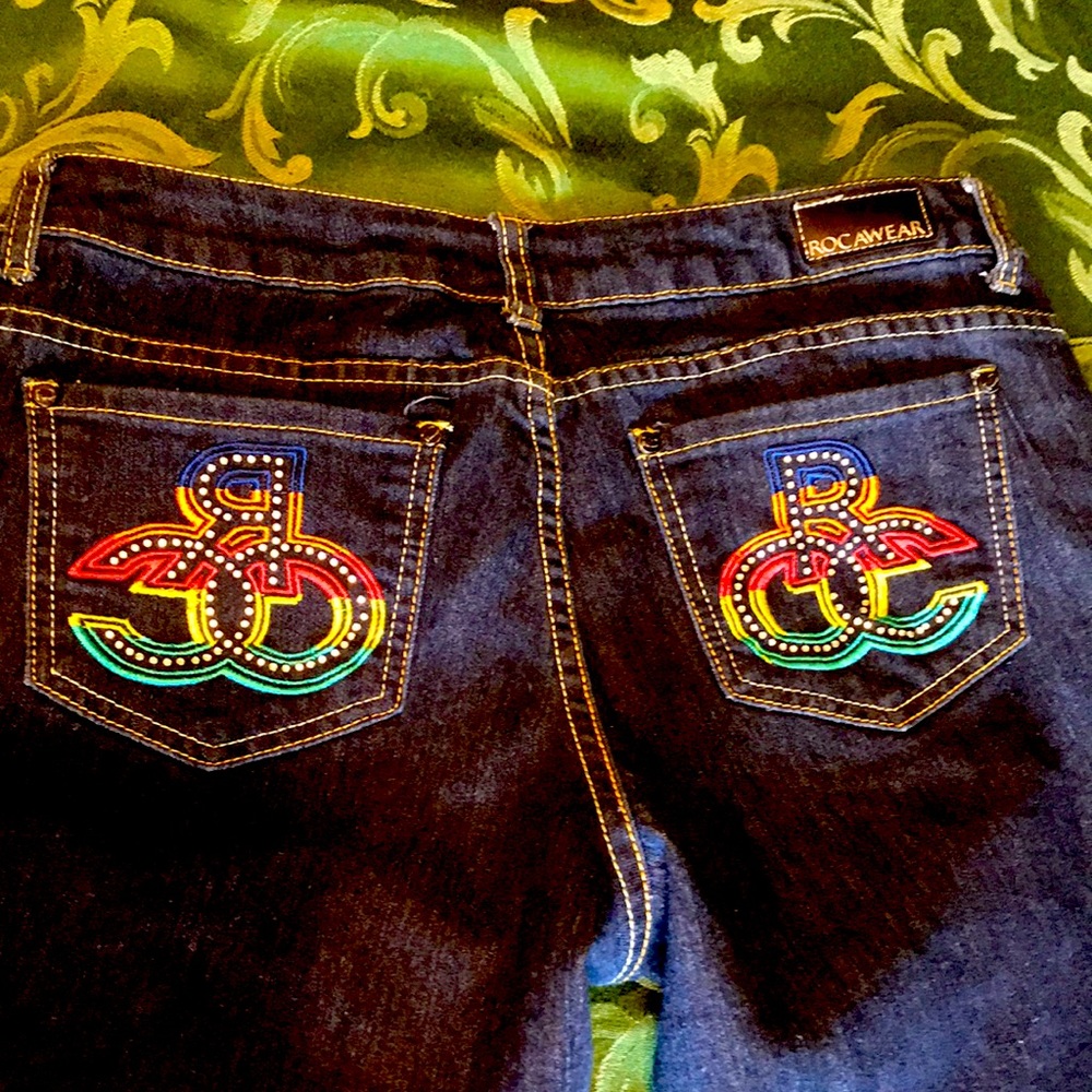 Rocawear capri jean shorts bling embroidered pockets.